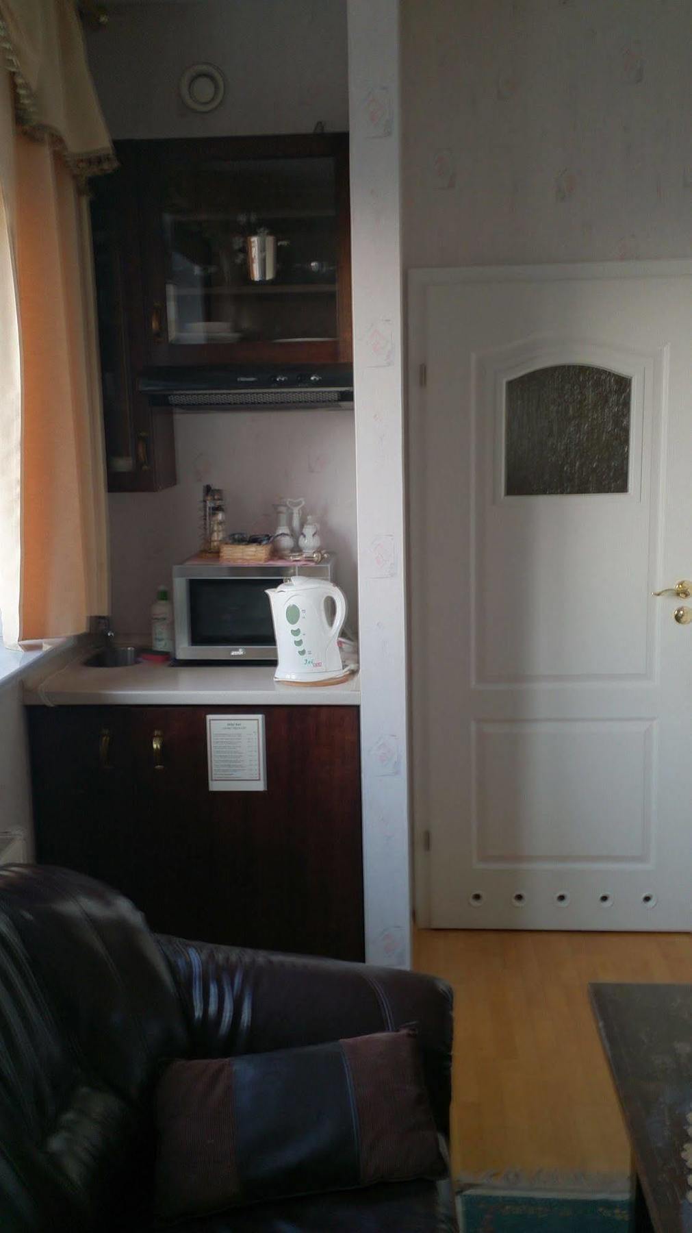Babka Wiezowiec Noclegi Warszawa Exteriör bild